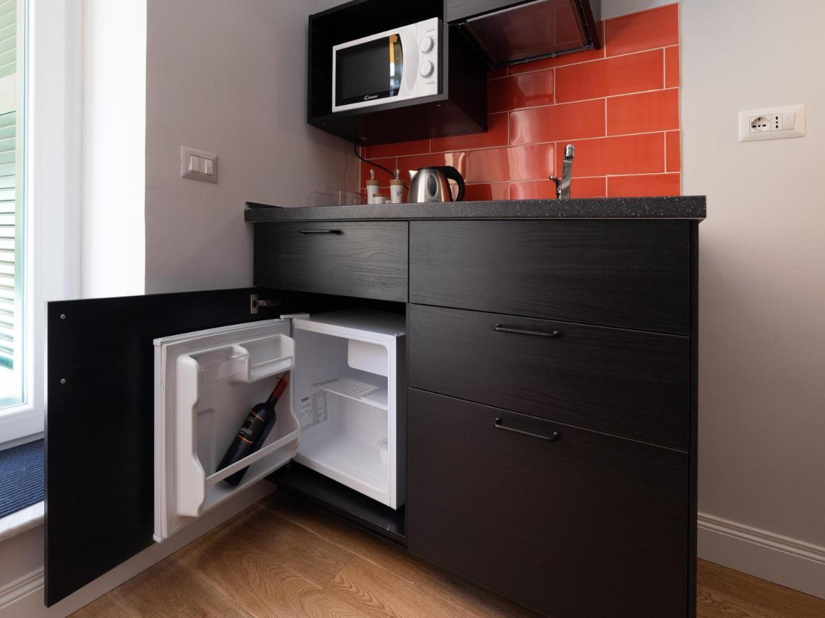 Galluppi Flat By Houseinnaples Apartment